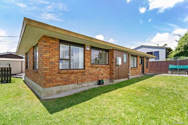 2/9 Clayburn Road Glen Eden_2