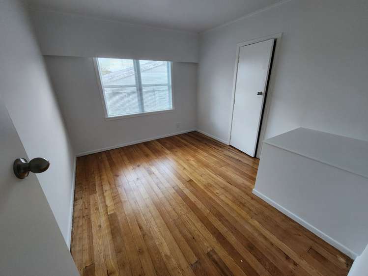 23 Fordham Street Beach Haven_5