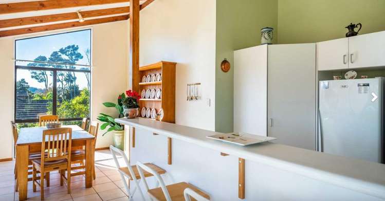 35 Sarah Todd Lane Waimauku_5