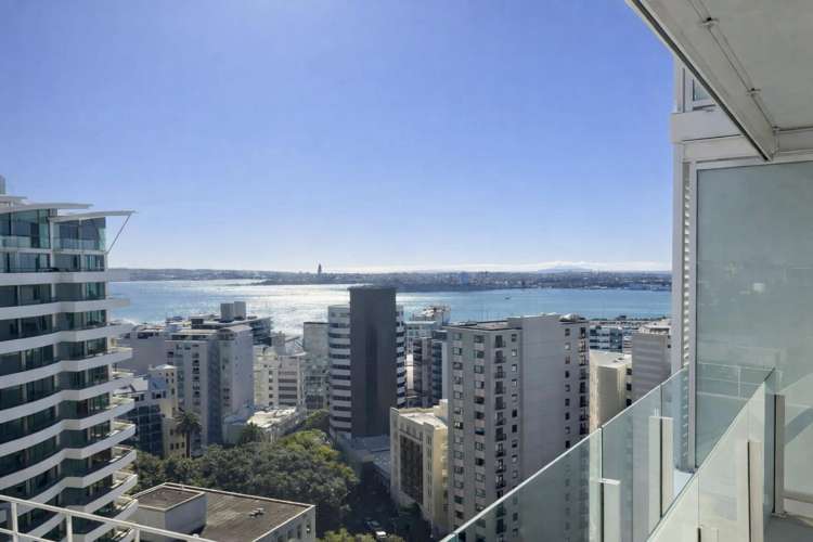 2203/10 Waterloo Quadrant_0