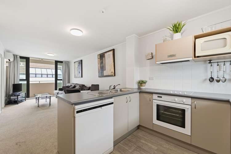 2/5 The Mall Mt Maunganui_7