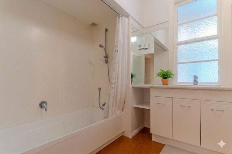 2/11 Ewen Street Hauraki_21
