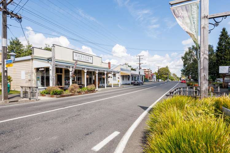 12 Hau Whiti Place Kimbolton_13