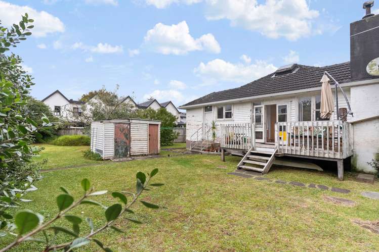 9 Mavis Place Beach Haven_18