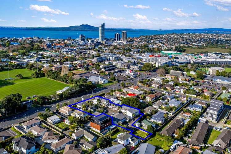28-30 Taharoto Road Takapuna_13