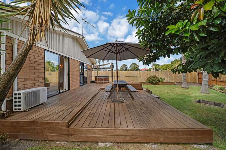 2/3 Papatahi Place_4