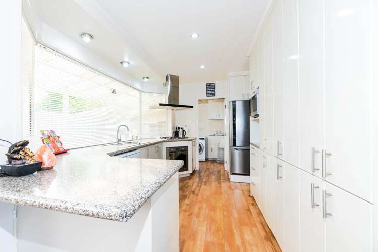 25c Thornlow Street Glendene_11