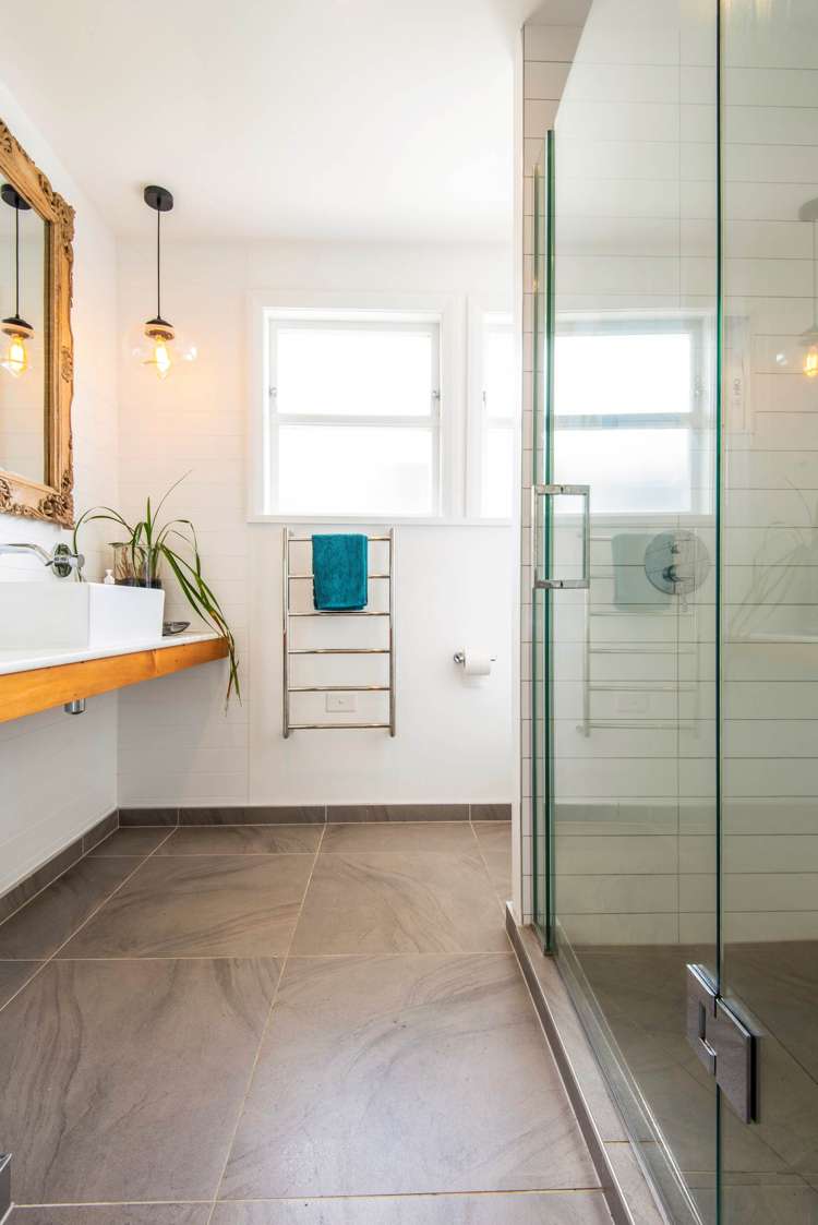 12 Bayside Avenue Te Atatu Peninsula_22