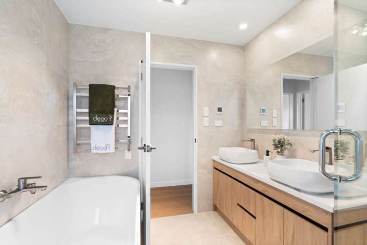 64 Malahide Drive Flat Bush_25