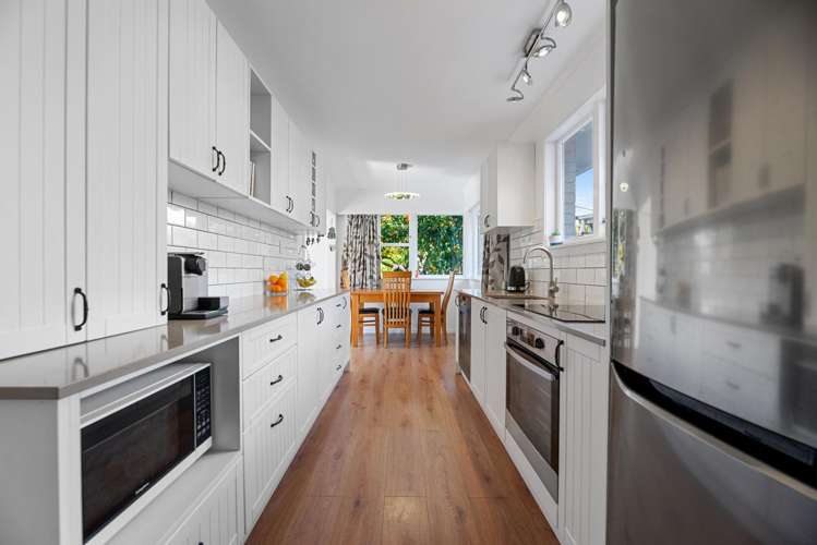 94a Kings Avenue Matua_6