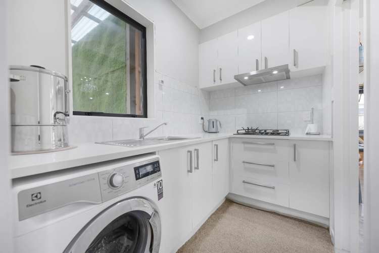 21 Tinaku Road Flat Bush_10