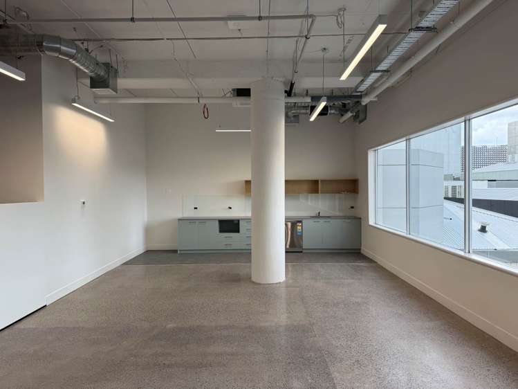 187 Broadway Newmarket_5