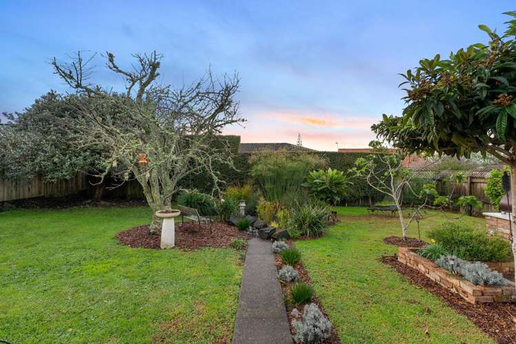 4 Fontenoy Street Mount Albert_23