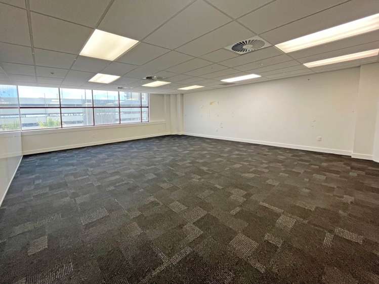 Level 3/22 Amersham Way Manukau_4