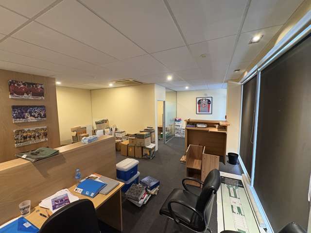 Shop 2, 11 Joll Road Havelock North_4