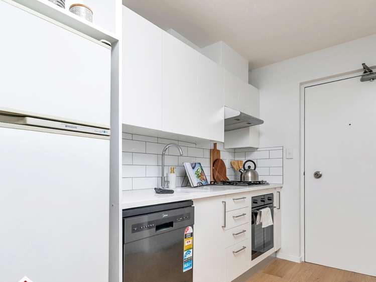 9b/11 Nicholas Street Auckland Central_10