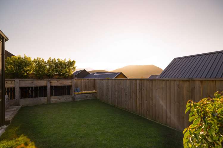 36 Spur Ridge Rise Jacks Point_13