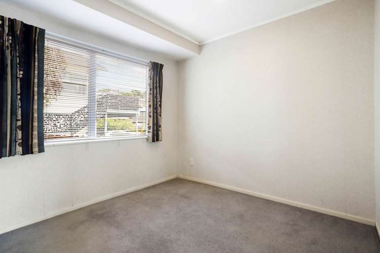 2/12 Lowburn Place Clover Park_8