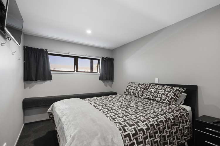 16-18 Goldfinch Street, 28-30 Ayr Street Ohakune_25