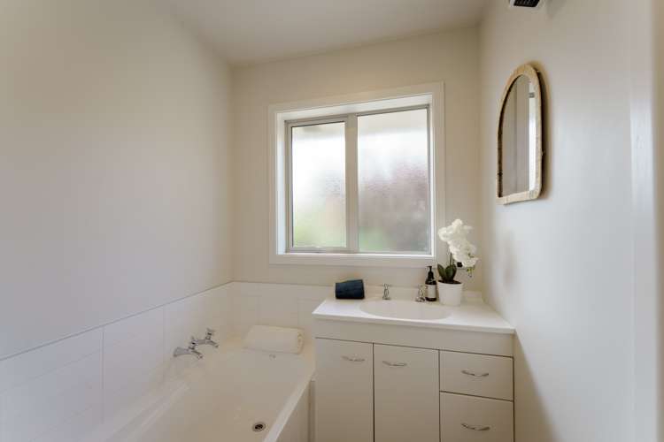 12 Gresham Terrace New Brighton_11