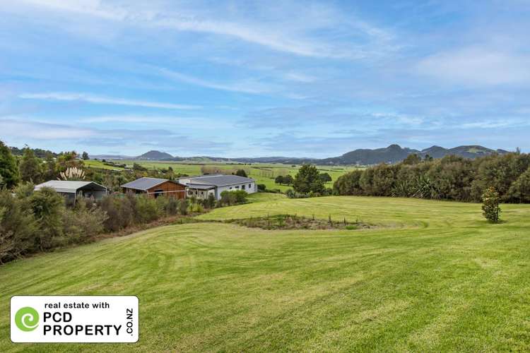 21 Finlayson Road Matarau_35