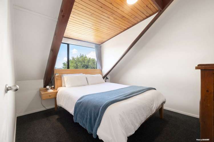 3/49 Eastglen Road Glen Eden_5