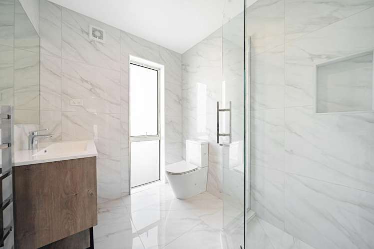 D/24 Pipitea Place Massey_6