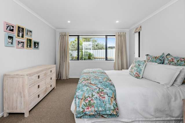 1240b Louie Street Parkvale_2