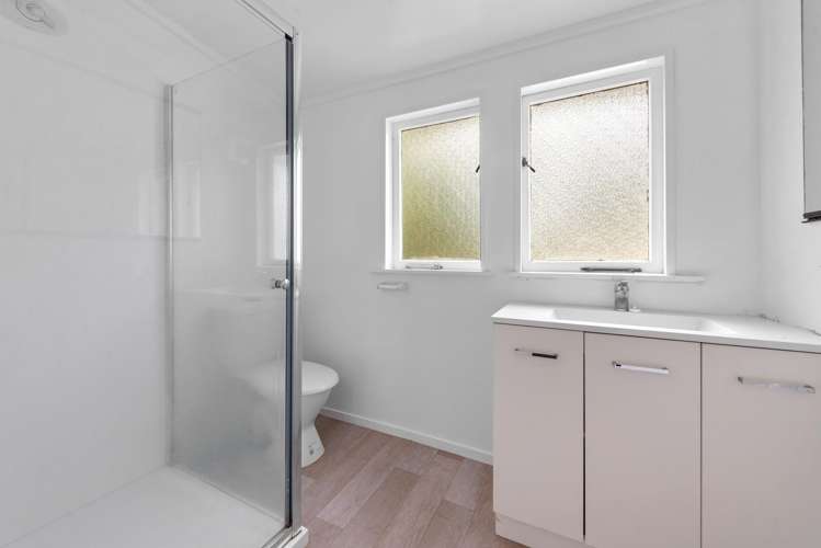 28a High Street Glenholme_14