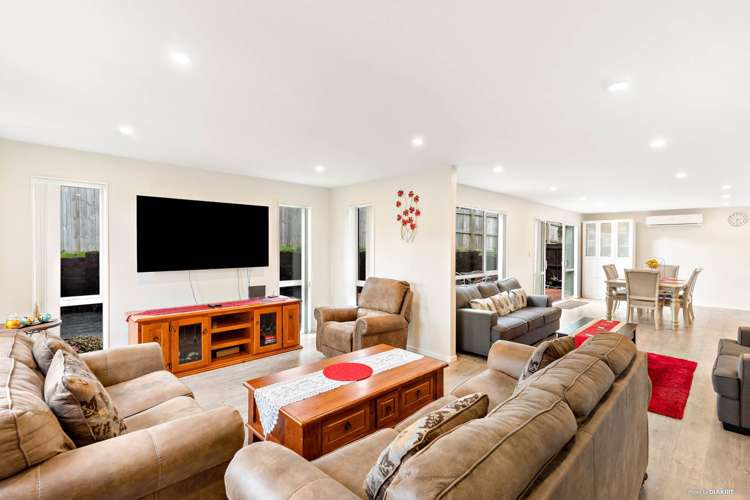 143 Tiriwa Drive Massey_3