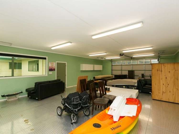 35 Roto Street Hurdon_21