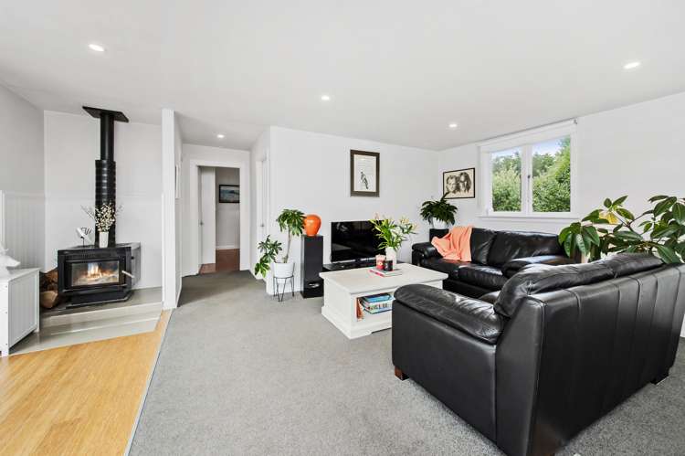 31 Broadway Avenue Waikuku Beach_12