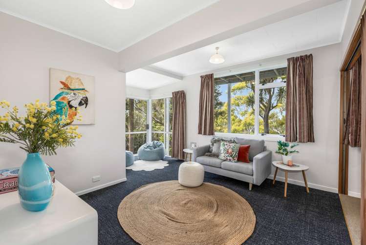 17 Asquith Terrace Brooklyn_15