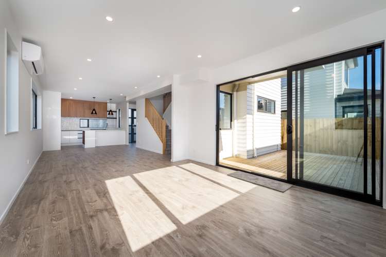 4c Ropata Avenue Point England_2