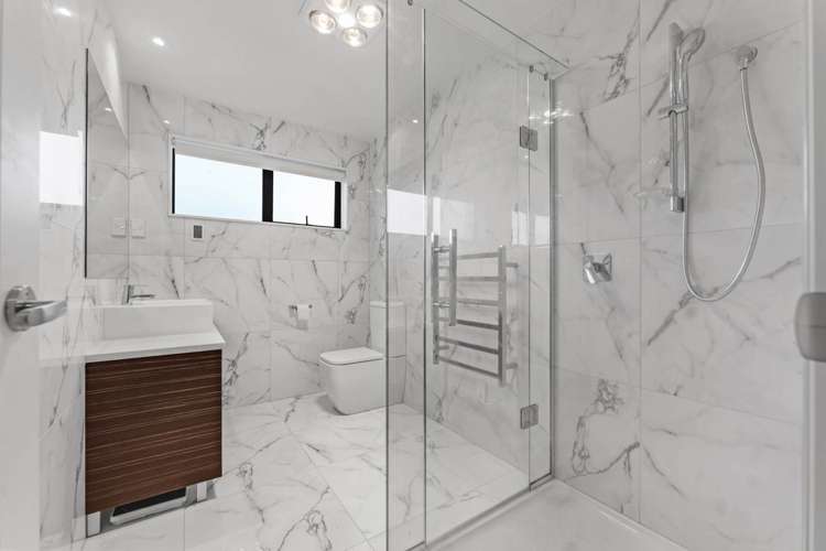 25 Cooladawson Drive Flat Bush_19