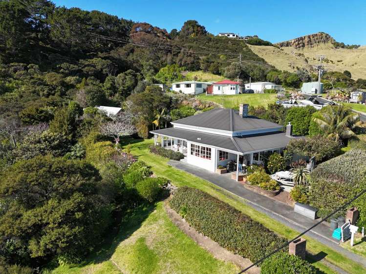 1 Cobourne Place Port Waikato_13