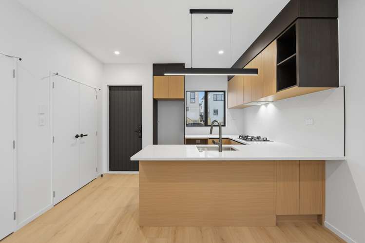 636 Tarapuka Road Westgate_3