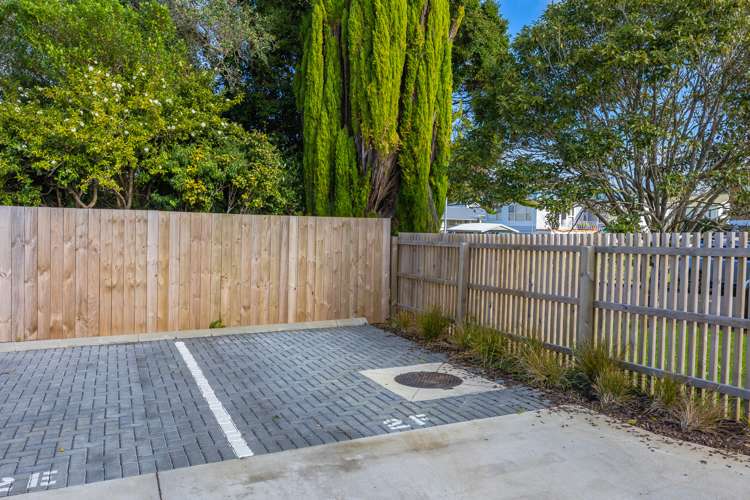 F/2 Ellen St Hillcrest_10