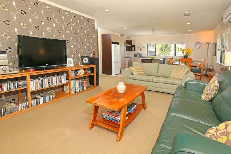 73 Bradnor Meadows Drive Swanson_6