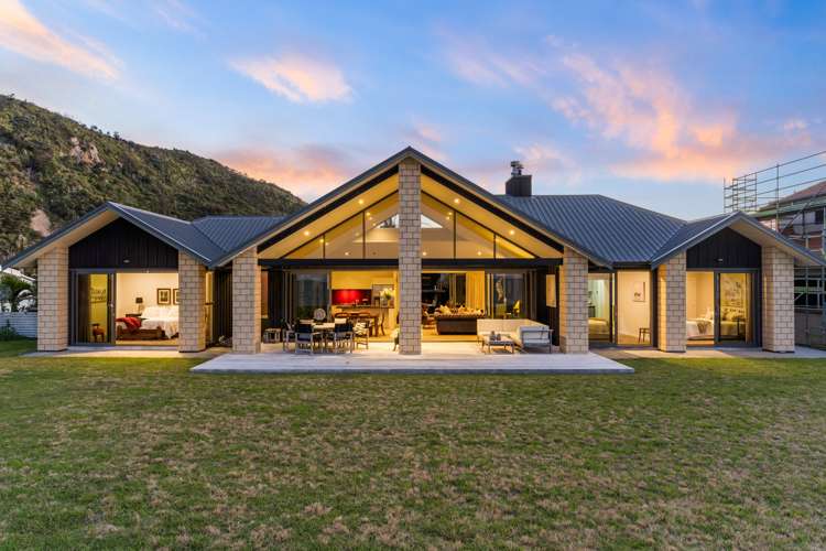 103 Omara Place Matarangi_1