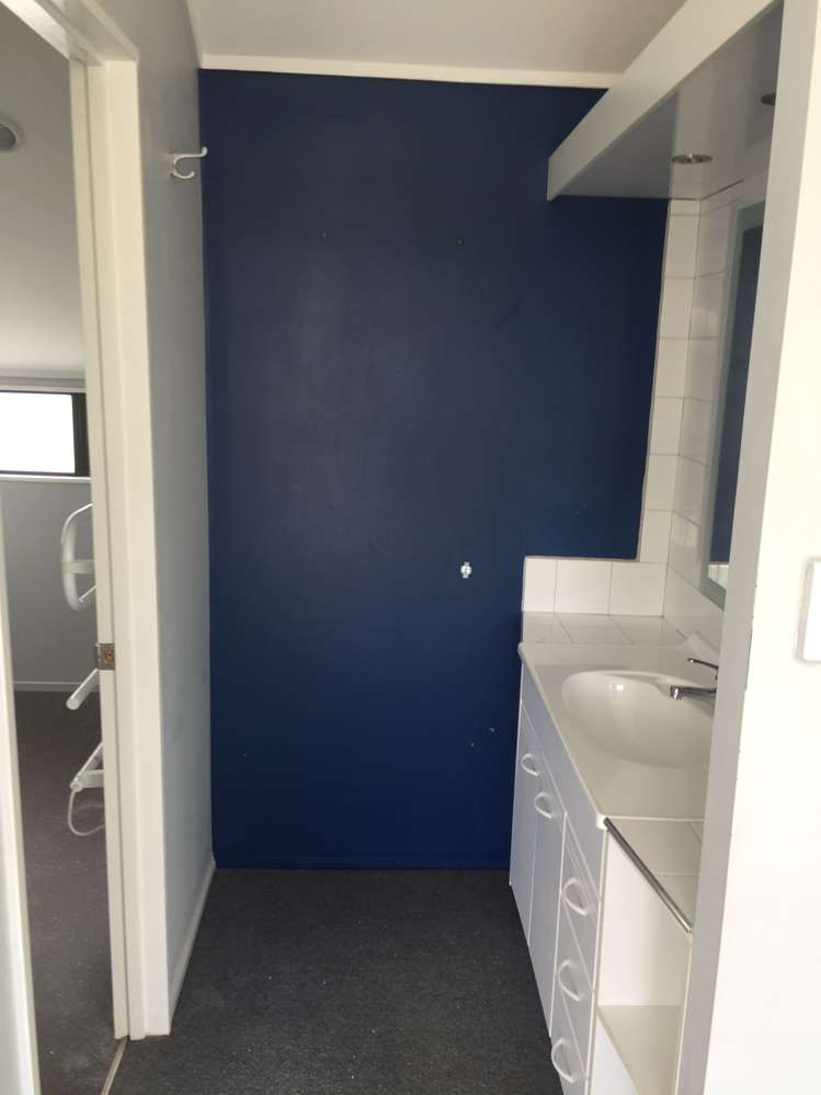 57 Buscomb Avenue Henderson_9