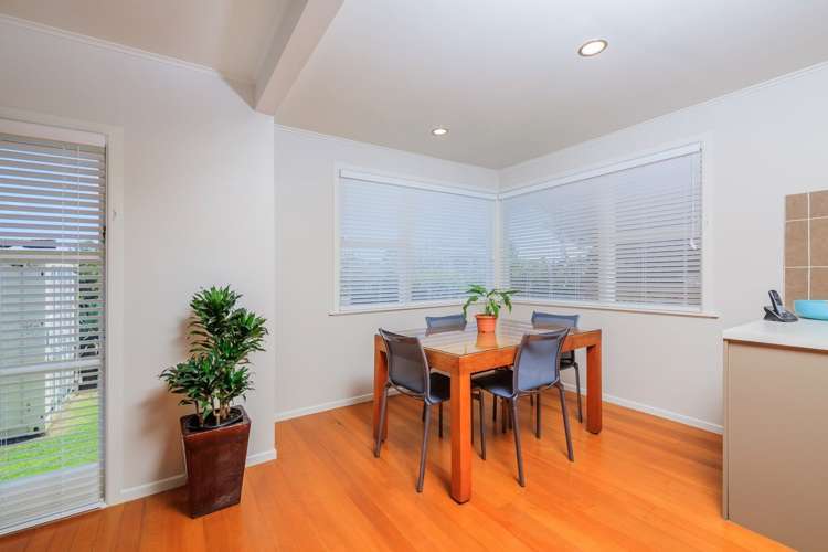 15 Tamariki Avenue Kelston_10