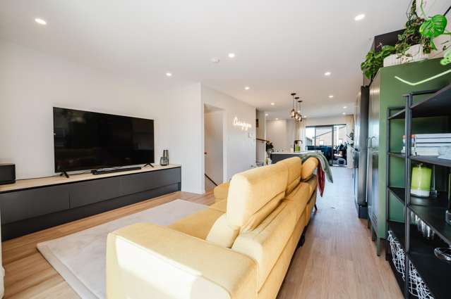 68 Wallace Road Hobsonville_3