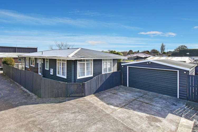 2/16 View Road Papakura_13