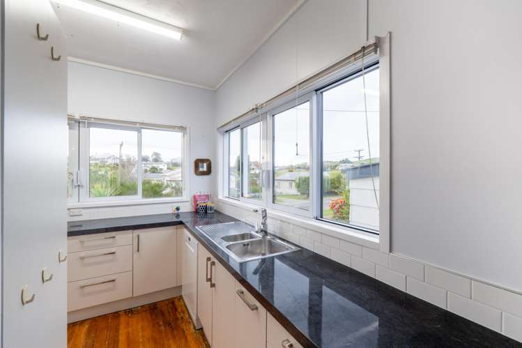 2A Richard Street Riverton_5