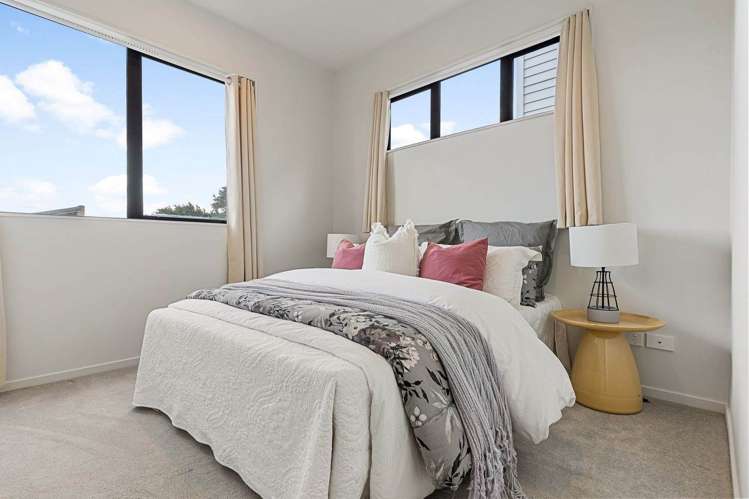 3 Hing Street Flat Bush_13