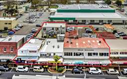 Retail royalty in south stronghold