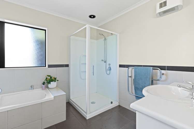 64 Hunter Road Pukekawa_20