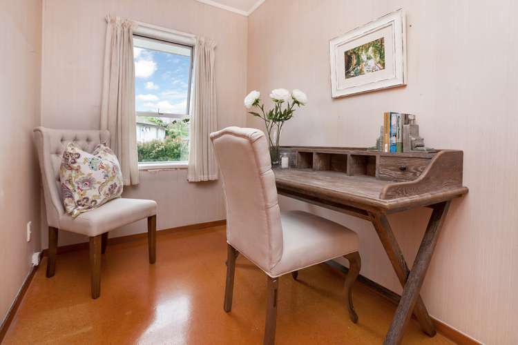 6 Riviera Place Hauraki_10