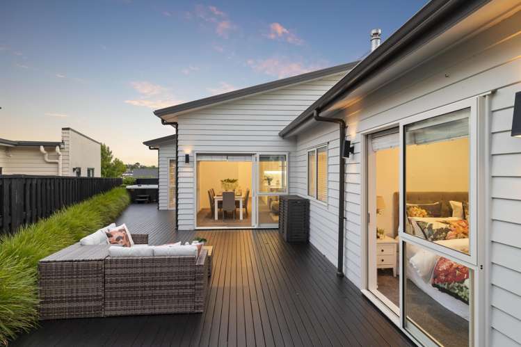 22 Knoll Rise Pukekohe_16